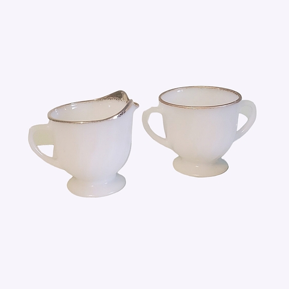 Vintage white Fire king sugar and creamer - Picture 1 of 4